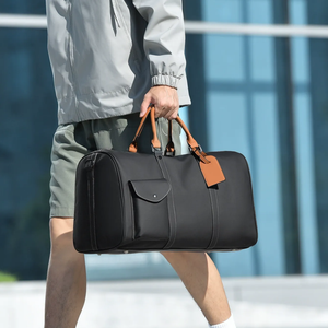 メーカー製PUレザーダッフルバッグ メンズ ジム 旅行 多機能収納 強化ステッチ 広々とした内装 - Product Image 3