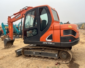 Excavadora de cadenas Doosan DX75 usada de 7 toneladas, original de Corea, miniexcavadora de segunda mano con motor Yanmar en buen estado. - Product Image 3