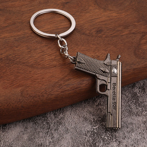 Portachiavi in Lega di Zinco a Forma di Pistola Cartoon, Modelli P92, Pistola Segnaletica e Revolver, Leggeri, Vendita all'Ingrosso, Idea Regalo - Product Image 4