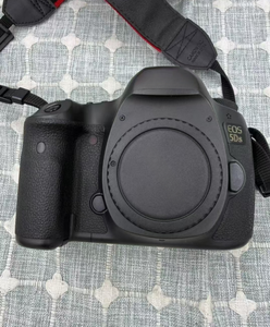 กล้องดิจิตอลฟูลเฟรมความละเอียดสูง รุ่น 5Ds 51MP ถ่ายวิดีโอแบบ FHD - Product Image 1