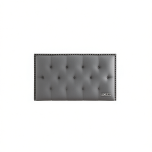 Testiera Imbottita Bridgevine Home Queen Size Grigia con Finitura a Borchie in Ecopelle Stile Tradizionale - Product Image 1