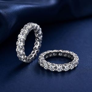 Anillo de Eternidad de Plata de Ley 925 con Moissanita Certificada de 5 mm y 0.5 CT, Estilo Hip Hop, Personalizado, para Mujer - Product Image 4