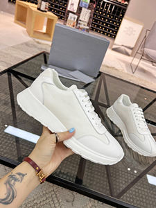 Chaussures de sport à plateforme de style marche en cuir véritable blanc de marque de luxe à la vente chaude, légères, antidérapantes pour hommes et femmes - Product Image 2