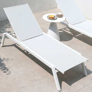 Silla de <span class=keywords><strong>Playa</strong></span> Moderna Minimalista, Impermeable y Resistente al Sol, Ajustable en Altura, de Aluminio, para Villa/Hotel - Product Image 2