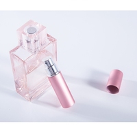 Vente en gros Coloré Personnalisé 5ml 10ml Vaporisateur d'huile de luxe Vaporisateur de parfum Atomiseur en aluminium avec boîte-cadeau