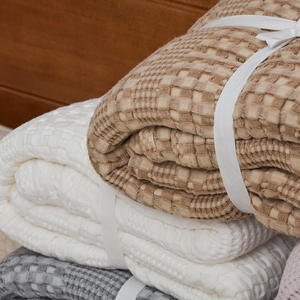 Couverture gaufrée unie de luxe douce en fibre de bambou (50%) et coton (50%) pour <span class=keywords><strong>canapé</strong></span>/<span class=keywords><strong>lit</strong></span> – Vente en gros à prix abordable - Product Image 3