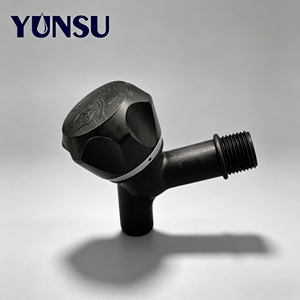 โรงงานจีนขายส่งก๊อกน้ำพลาสติกสีดำ DN15 แบบติดผนังสำหรับสวน - Product Image 2