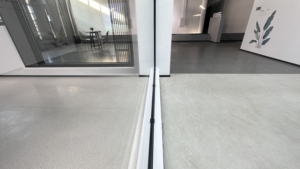 Ventanas Interior de aluminio Ventanas abatibles silenciosas Diseño simple Ventana corredera de aluminio/Ventana abatible de impacto de huracán - Product Image 4