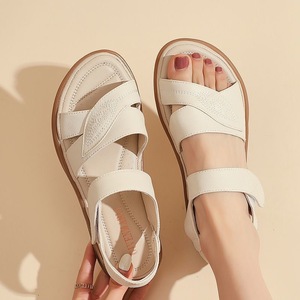 Sandali piatti da <span class=keywords><strong>donna</strong></span> New Roman 2026 alla moda per l'estate, da indossare all'aperto e al chiuso, <span class=keywords><strong>scarpe</strong></span> da <span class=keywords><strong>donna</strong></span> taglie forti - Product Image 4