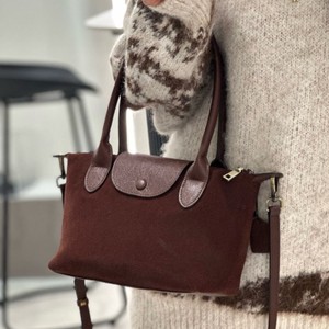 Bolso de Hombro de Cuero Genuino y Ante de Vaca, Diseño Personalizado ODM OEM, Nueva Tendencia 2026, con Cierre de Solapa, para Mujer - Product Image 2