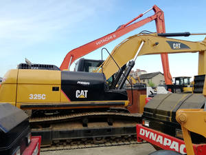 Excavatrice d'occasion d'origine japonaise pour 325C, poids opérationnel de 20 tonnes, avec composant moteur principal, capacité de la benne de 0,8 m³, puissance de 108 kW - Product Image 2