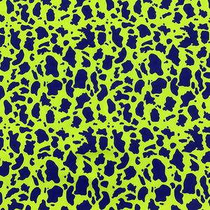 Hoge Kwaliteit Custom Groene Koe Patroon Sublimatie Bedrukt Elastische Nylon Spandex Stof Voor Vrouwen Sportkleding Yoga Leggings - Product Image 3