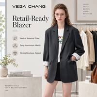 Blazer ample gris foncé à revers cranté et bouton unique VEGA CHANG pour femme, avec manches longues tissées à revers et poignets intérieurs contrastants rayés