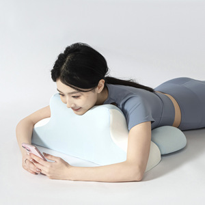 <span class=keywords><strong>Coussin</strong></span> <span class=keywords><strong>de</strong></span> lit ergonomique en mousse à mémoire <span class=keywords><strong>de</strong></span> forme réglable, avec refroidissement en soie glacée, pour soutien cervical, idéal pour les lecteurs, les joueurs et l'usage domestique - Product Image 5
