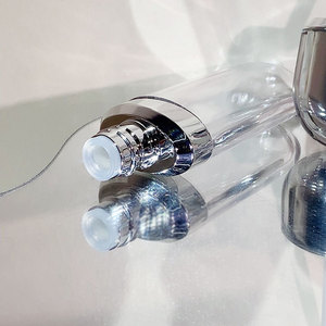 Ống nhựa màu hình bầu dục trong suốt phủ bạc cho hộp đựng son môi lỏng. Thích hợp cho son môi mỹ phẩm. - Product Image 6