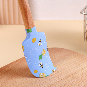 Vente directe d'usine, <span class=keywords><strong>spatule</strong></span> <span class=keywords><strong>de</strong></span> <span class=keywords><strong>cuisine</strong></span> en caoutchouc <span class=keywords><strong>de</strong></span> qualité alimentaire à motif personnalisé, <span class=keywords><strong>spatule</strong></span> en silicone pour pâtisserie - Product Image 4
