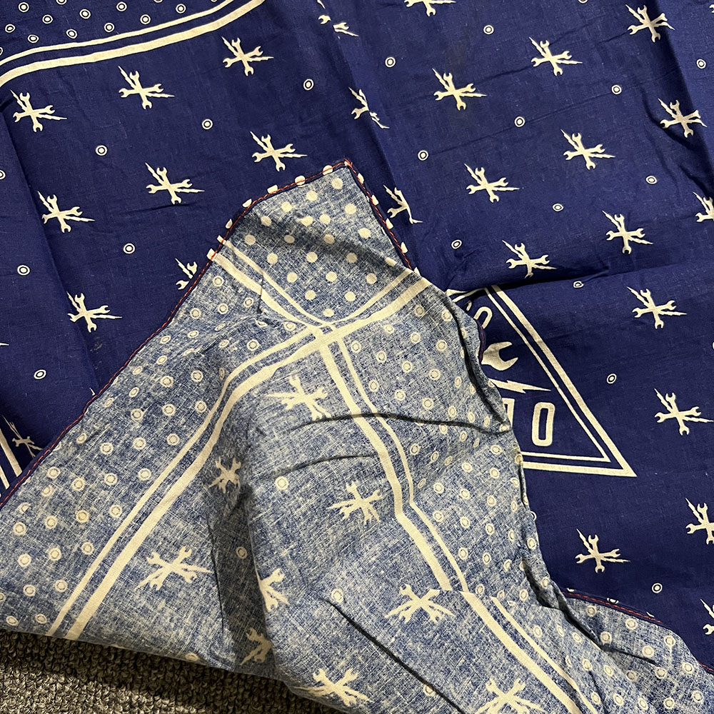 Бандана с логотипом