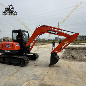 มือสอง Doosan DH55รถขุดตีนตะขาบขนาดเล็ก5.5ตัน Komatsu Cummins HITACHI ZX70รวมมอเตอร์เกียร์ปั๊มเกียร์ PLC - Product Image 1