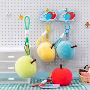 Porte-clés Pomme en Peluche Mignonne Anti-stress, Pendentif Souple et Moelleux, Breloque de Sac Portable, Cadeau de Bureau - Product Image 1