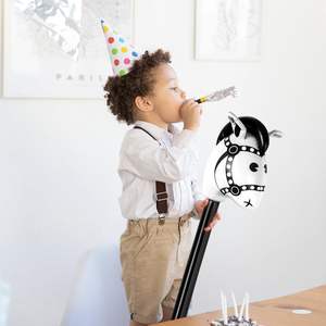 Jouet gonflable en PVC en forme de tête de cheval et de vache - Pliable et léger pour les faveurs de fête des enfants - Product Image 1