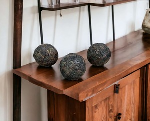 Boules décoratives en bois de style rustique de qualité supérieure, centre de table, orbes en bois rustiques, décoration de table pour l'intérieur de la maison, en vente - Product Image 4