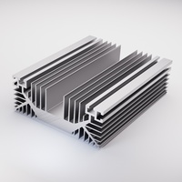 Profilé en aluminium Extrusion Insert flexible Empilé Aileron plié Peltier Amplificateur de puissance Dissipateur thermique Radiateur Coupe Cintrage
