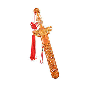 Ornement de bureau sculpté en bois de pêche en bois de pêche naturel - Product Image 6