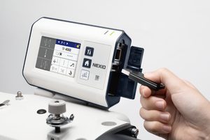 Anh Trung Quốc Nhà Máy Máy Tính Điều Khiển Duy Nhất Thức Ăn Kim Khóa Khâu Máy May Công Nghiệp 7220D - Product Image 6