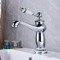 Robinet de salle de bain économique à levier unique monté sur pont, robinet de lavabo en laiton avec eau froide et chaude AF1024
