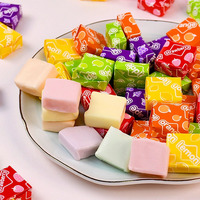 Op Maat Gemaakte Kubusvormige Oranje Aardbei Druivenfruit Smaak Taai Gummy Halal Zacht Snoep Snoep