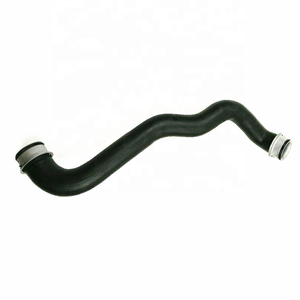 Tuyau d'eau de refroidissement supérieur de haute qualité 2115013582 pour Mercedes Benz <span class=keywords><strong>E200</strong></span> - Product Image 1