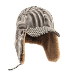 Casquette de baseball d'hiver personnalisée à carreaux avec protège-oreilles pour fabricants - Product Image 1