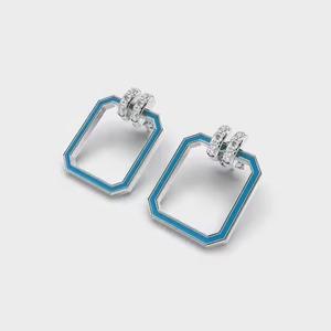 Los pendientes de diamantes delicados más buscados, joyería coordinada para damas de honor, damas de honor, fiestas de boda, India directa - Product Image 3