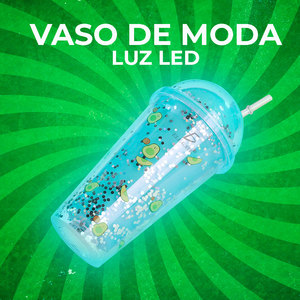 Gobelet de fête en acrylique thermique avec lumière LED arc-en-ciel 500 ml - Product Image 4