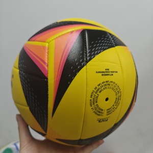 Balón de Voleibol Profesional de Primera Calidad, Tamaño Oficial 5, Personalizable, con Material de Cuero PU Suave de Alta Calidad - Product Image 1