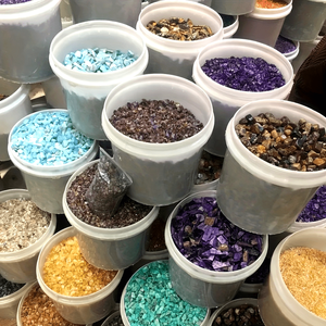 หินคริสตัลธรรมชาติขายส่ง วัสดุผสม คริสตัลชิปส์ ควอตซ์ใส ควอตซ์สีชมพู อเมทิสต์คริสตัล สำหรับตกแต่ง - Product Image 2