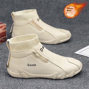 حذاء رجالي عصري بتصميم جوكر برقبة عالية لموسم 2025، طراز فاخر للشتاء، مبطن بالصوف، بنعل داخلي من مادة EVA، وسهل الارتداء للعمل والأنشطة الخارجية والترفيه - Product Image 2