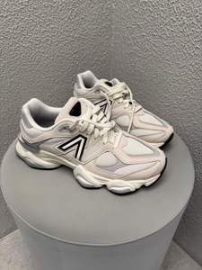 Chaussures de sport respirantes de luxe 9060 Design 2025 de qualité supérieure, style rétro, décontractées, pour hommes et femmes - Product Image 2