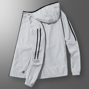 2025 verano Popular nueva ropa de protección solar para hombres clásico UV fino transpirable y cómodo para uso al aire libre estilo fresco - Product Image 2