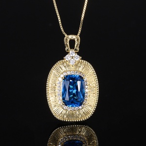 High Quality Eco-friendly Copper 10*14mm Cubic Zirconia Jewelry Square Link Polished Gold Plated Statement Pendant Necklace - Product Image 2