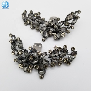 Broches de Cristal Brillante <span class=keywords><strong>para</strong></span> <span class=keywords><strong>Zapatos</strong></span>, Clips Desmontables de Diamantes de Imitación <span class=keywords><strong>para</strong></span> <span class=keywords><strong>Zapatos</strong></span> de Tacón Alto, Accesorios Decorativos DIY <span class=keywords><strong>para</strong></span> Damas - Product Image 2
