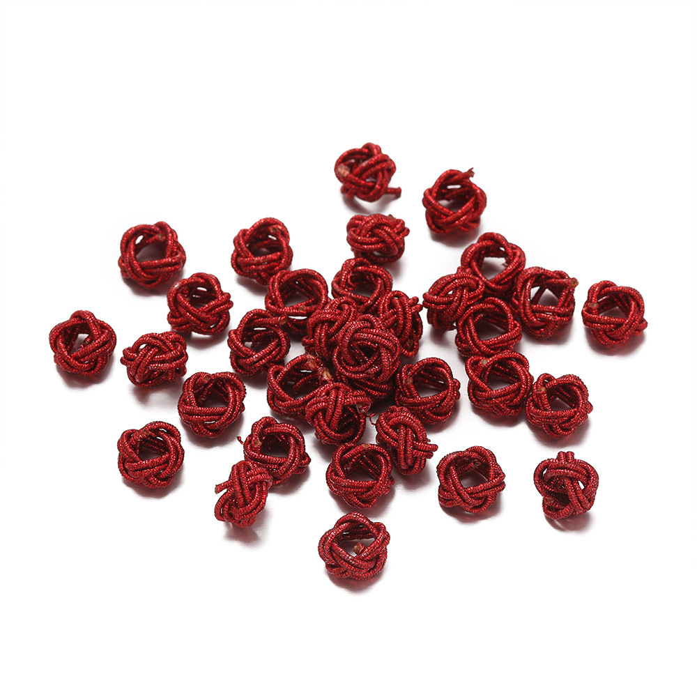 Red pineapple knot