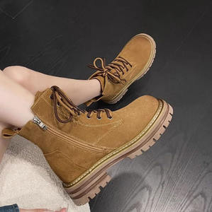 Botas Cortas de Mujer de Cuero Genuino Estilo Retro para Otoño Invierno 2026, Botas Vaqueras Occidentales con Plataforma y Tacón Alto - Product Image 1