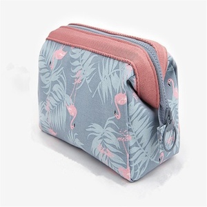 Bolsa de maquillaje impermeable con estampado de flamenco Popular, neceser de viaje, bolsa de aseo, Organizador - Product Image 6