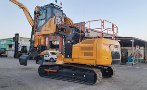 Precio de fábrica Liugong 924FTN Excavadora sobre orugas de 24 toneladas con accesorios - Product Image 4