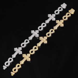 สร้อยคอโมอิสซาไนต์รูปกากบาทอินฟินิตี้แบบสั่งทำพิเศษ พรีเมียม เงินแท้ 925 สไตล์ฮิปฮอป ประดับเพชรแบบ Iced Out หมายเลขนำโชค 8 ผ่านการทดสอบเพชร VVS - Product Image 1