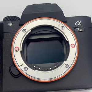 Cámara <span class=keywords><strong>Sony</strong></span> A7 III+24-70 Usada, Full-Frame, Sin Espejo, Video 4K, Grado A+, Casi Nueva, 1 Año de Garantía, Lista para Venta al Por Mayor - Product Image 6