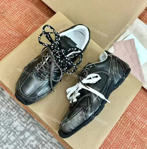 Baskets de course en cuir suédé de marque originale pour femmes, vente en gros, baskets de luxe tendance pour femmes, chaussures de marche de créateur 2026 - Product Image 4