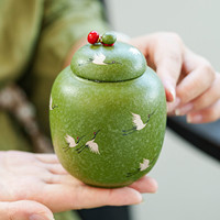 Boîte à thé en céramique verte avec motif grue blanche peinte à la main, petit pot de rangement hermétique avec couvercle perlé