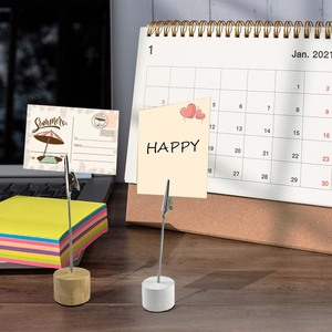 Support en bois léger en forme de cube pour mémos et photos, idéal pour numéros de table et cartes de placement - Product Image 4